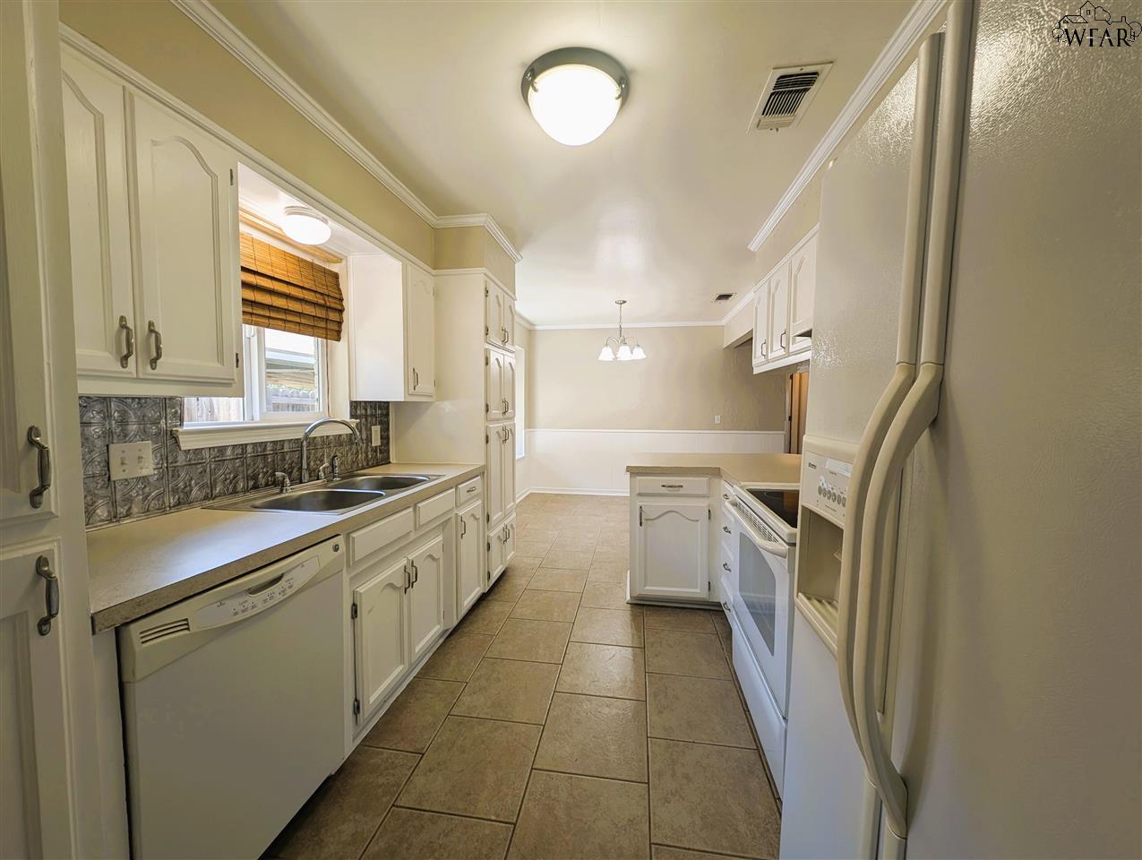 5205 Pebblestone Drive, Wichita Falls, Texas image 10