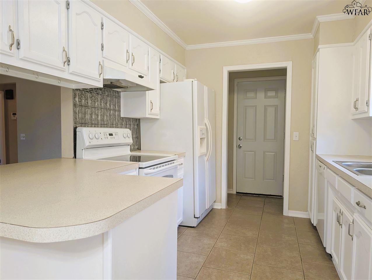 5205 Pebblestone Drive, Wichita Falls, Texas image 8