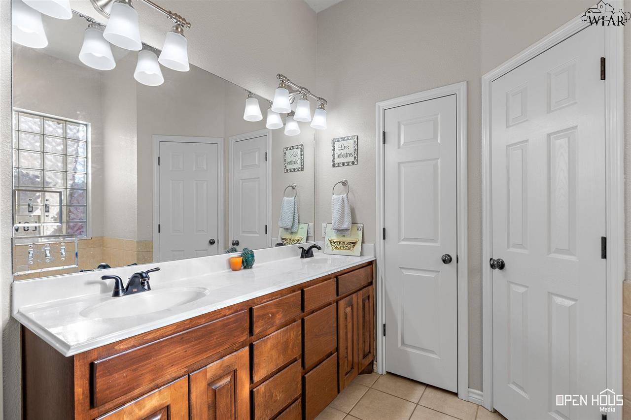 5429 Prairie Lace Lane, Wichita Falls, Texas image 21