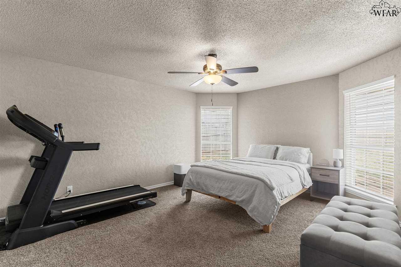 1419 Amherst Street, Burkburnett, Texas image 12