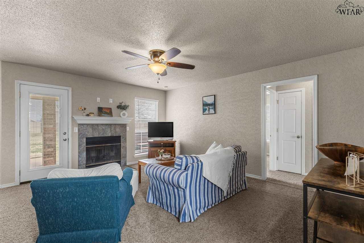 1419 Amherst Street, Burkburnett, Texas image 3