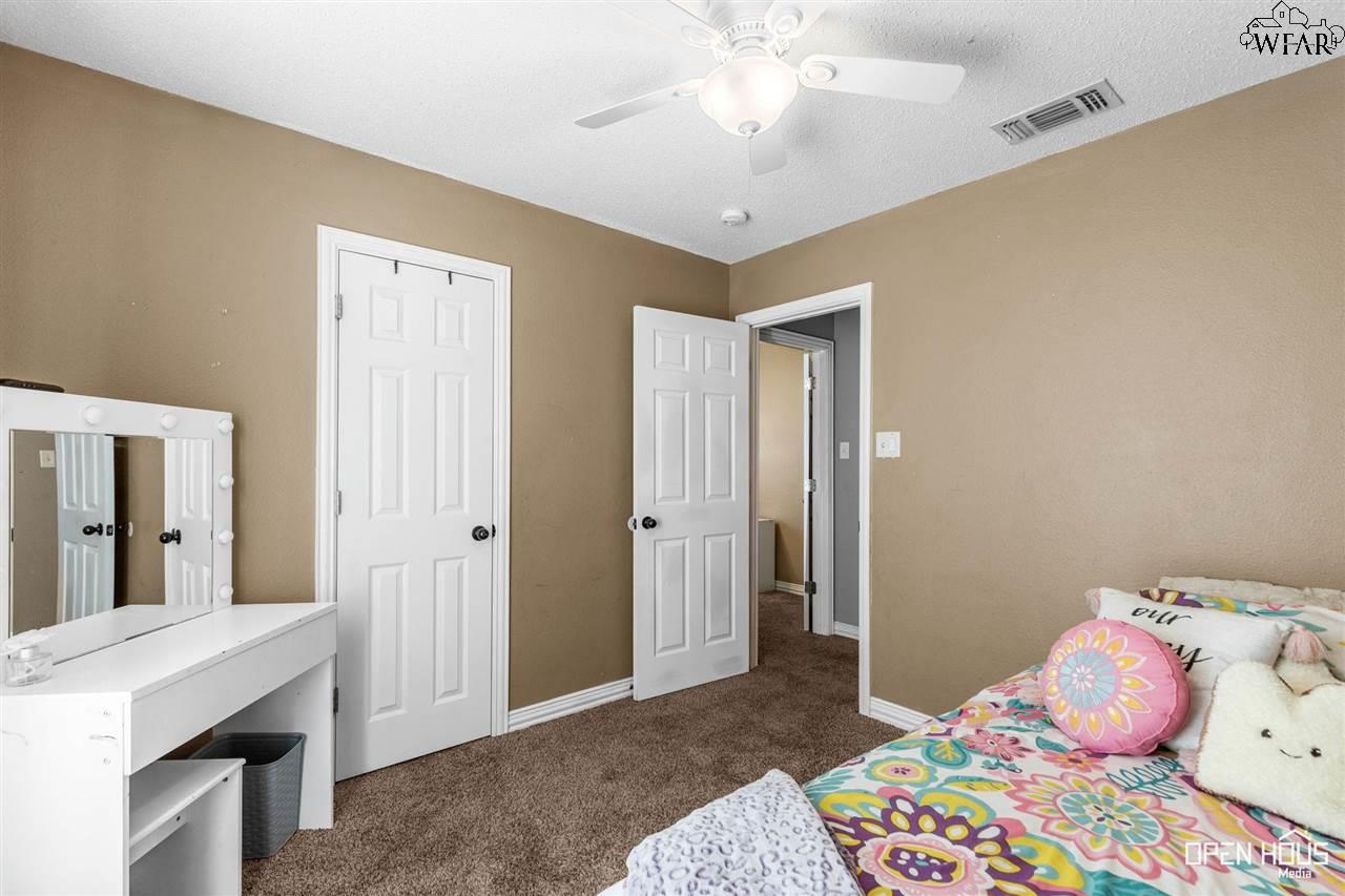 1438 Lariat Trail, Henrietta, Texas image 17