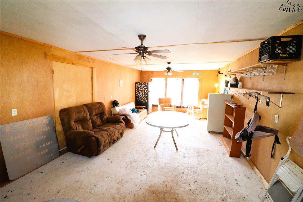 10543 Old Joy Shannon Rd, Henrietta, Texas image 29