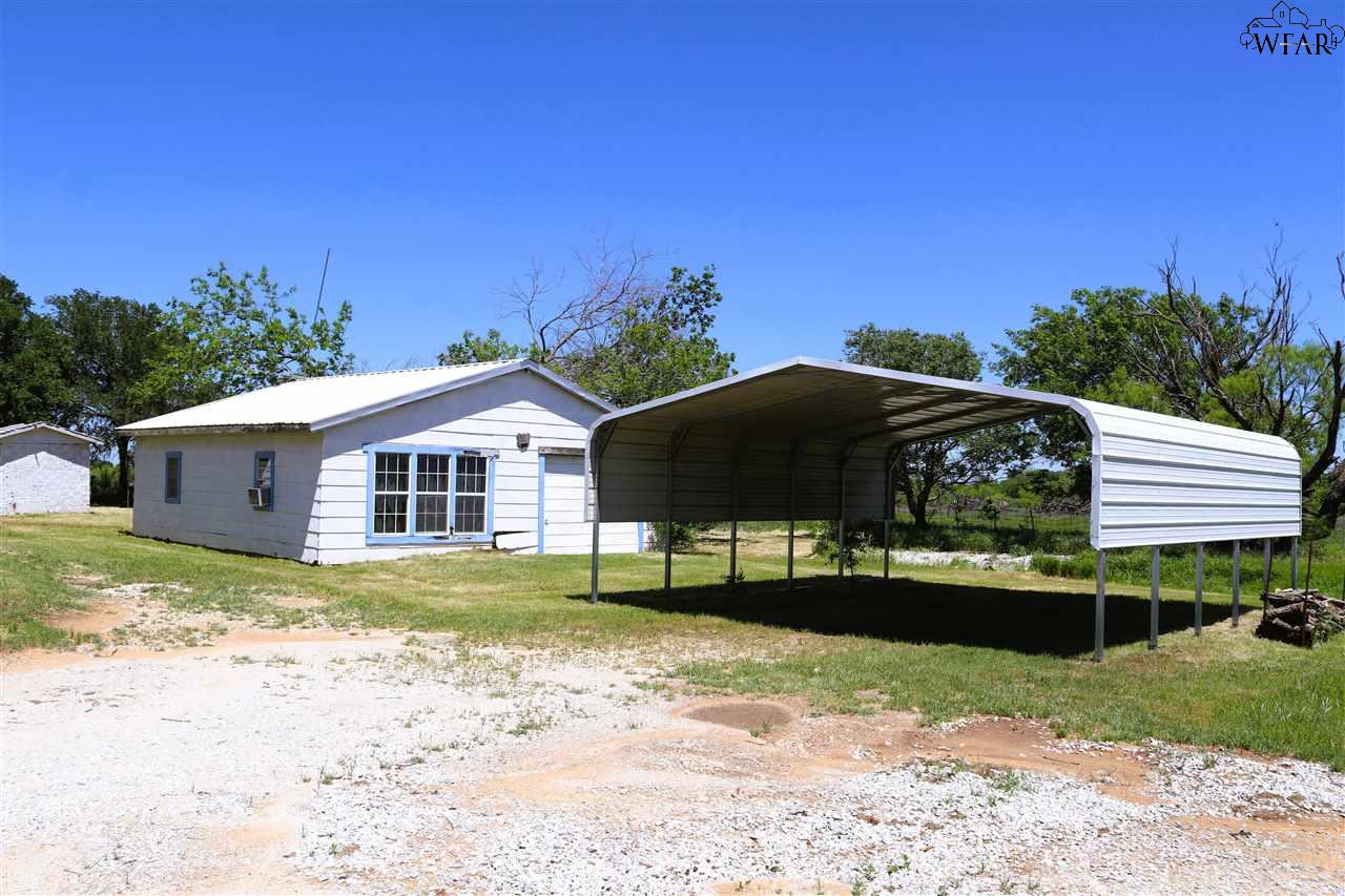 10543 Old Joy Shannon Rd, Henrietta, Texas image 5