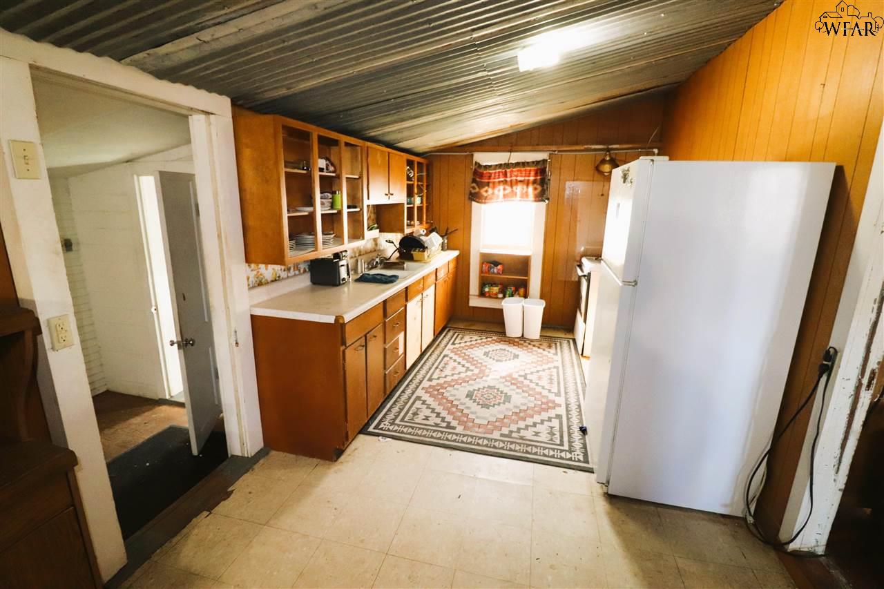 10543 Old Joy Shannon Rd, Henrietta, Texas image 22