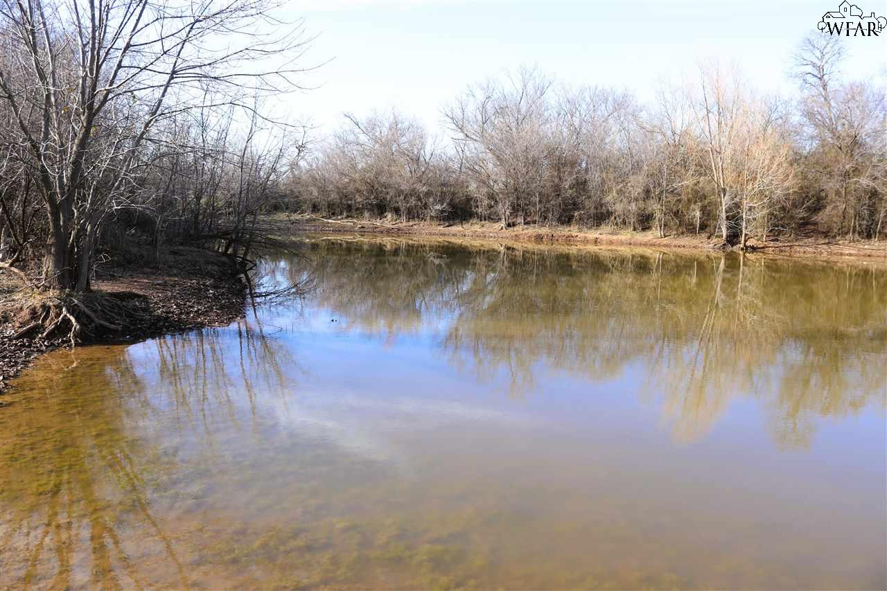 10543 Old Joy Shannon Rd, Henrietta, Texas image 14