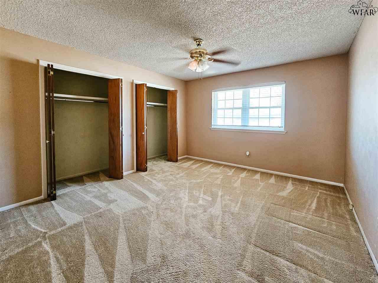 1045 Jan Lee Drive, Burkburnett, Texas image 16