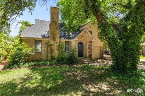 Homes For Sale - 1903 Victory Avenue<br/> Wichita Falls, TX 76301
