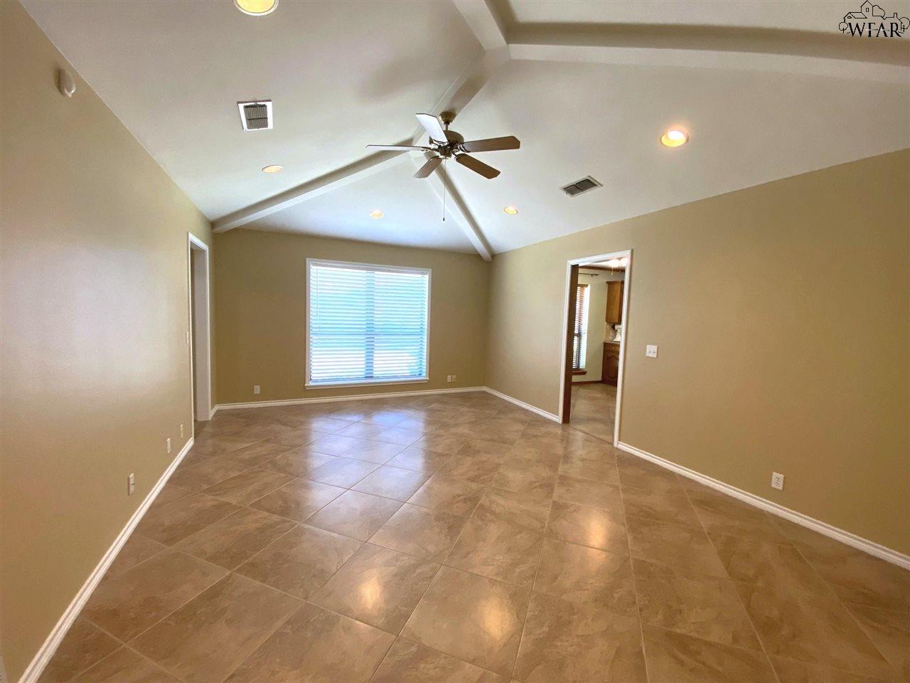 1105 Pheasant Lane, Burkburnett, Texas image 15