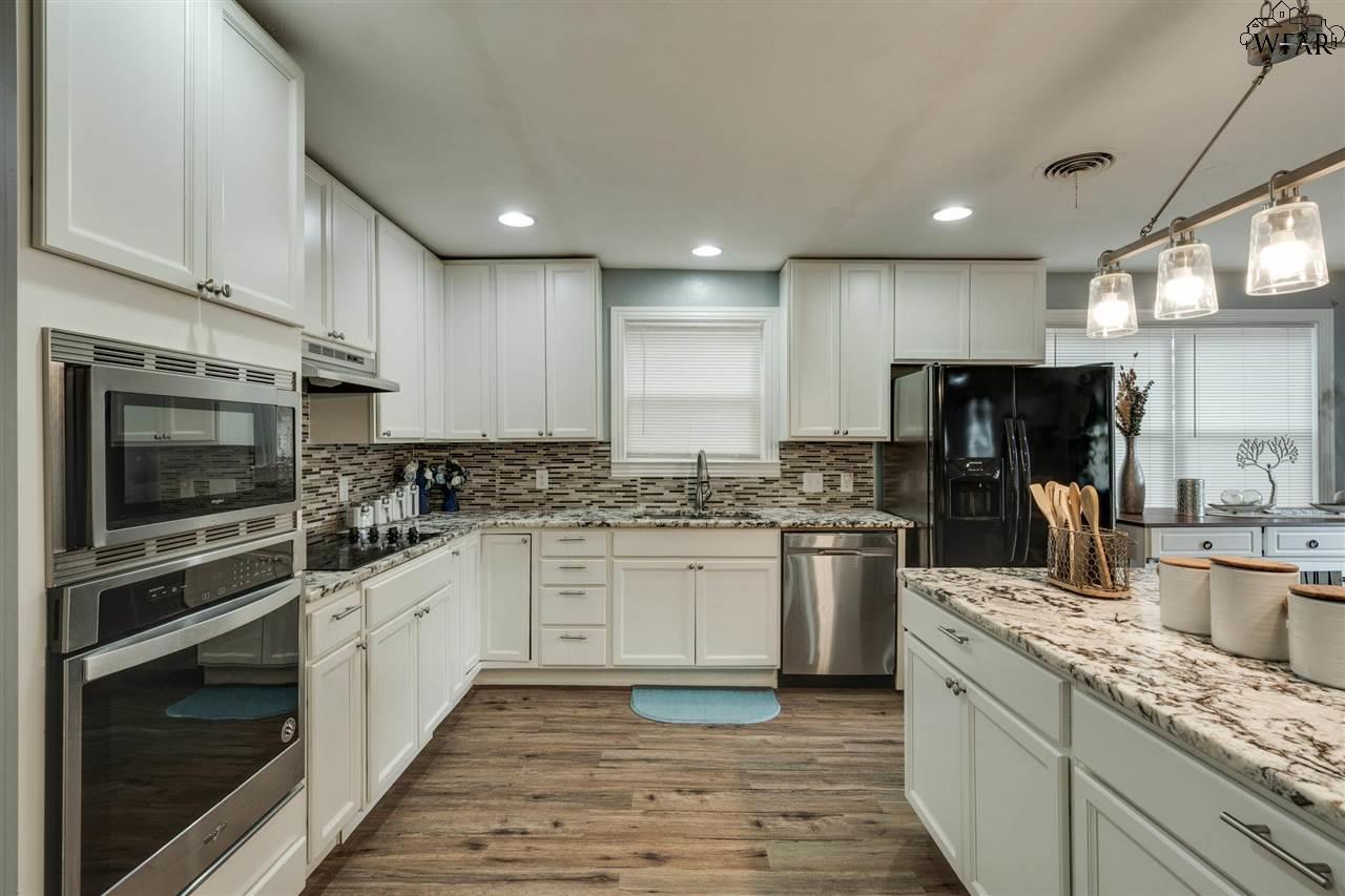 4218 Kingsbury Drive, Wichita Falls, Texas image 10