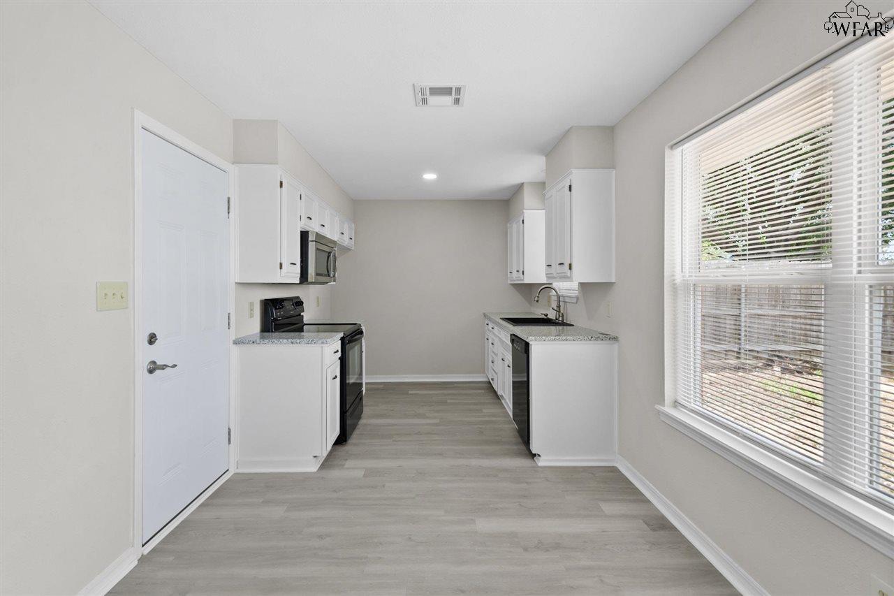 4834 Matterhorn Drive, Wichita Falls, Texas image 7