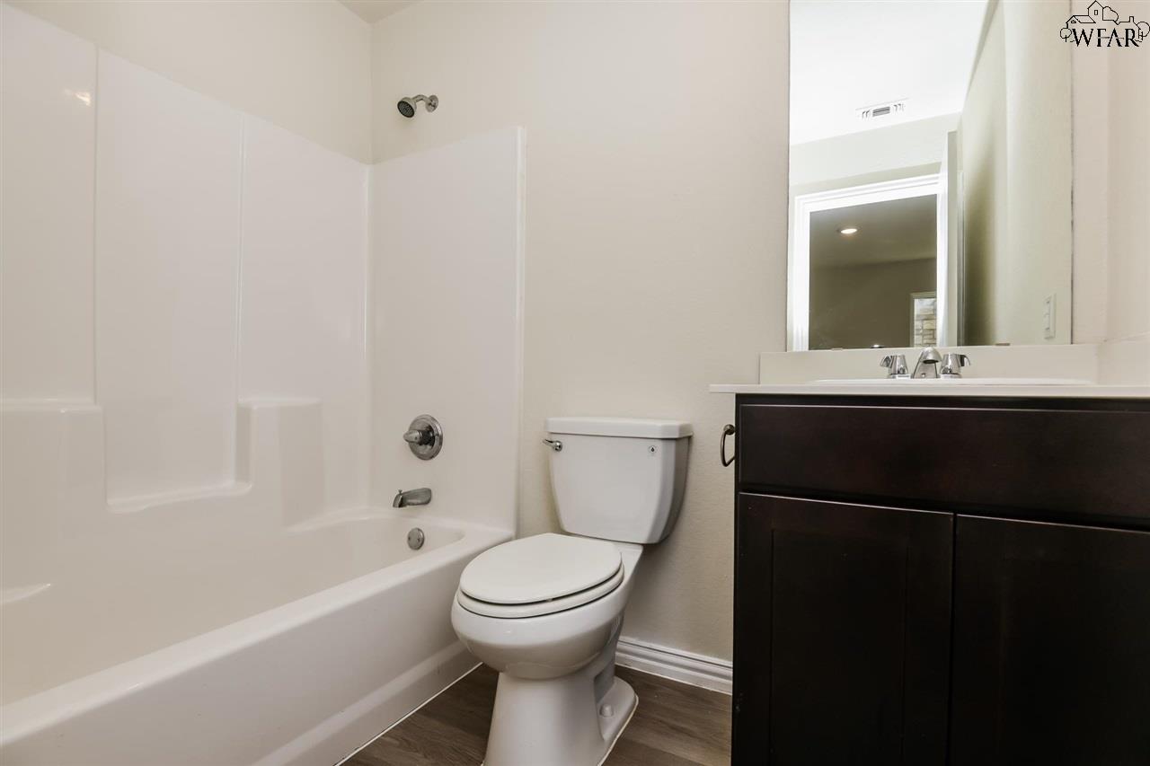 1600 Lucile Avenue, Wichita Falls, Texas image 12