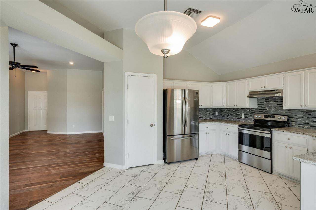 10 Basswood Drive, Wichita Falls, Texas image 12