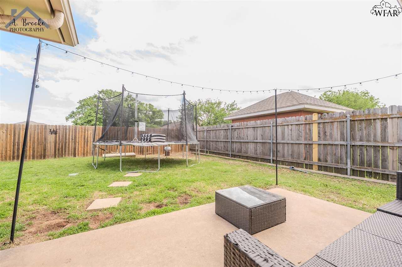 128 Garrett Street, Burkburnett, Texas image 26