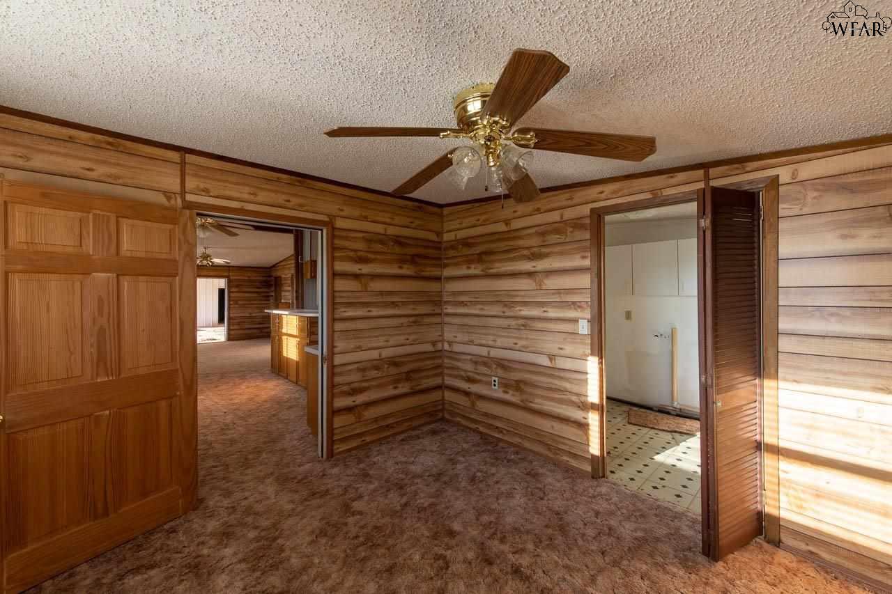 274 Nocona Drive, Nocona, Texas image 12