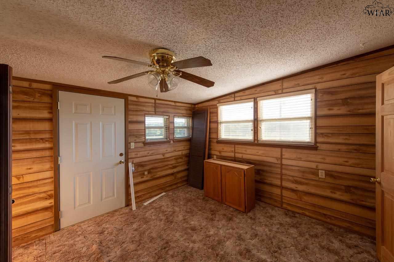 274 Nocona Drive, Nocona, Texas image 11
