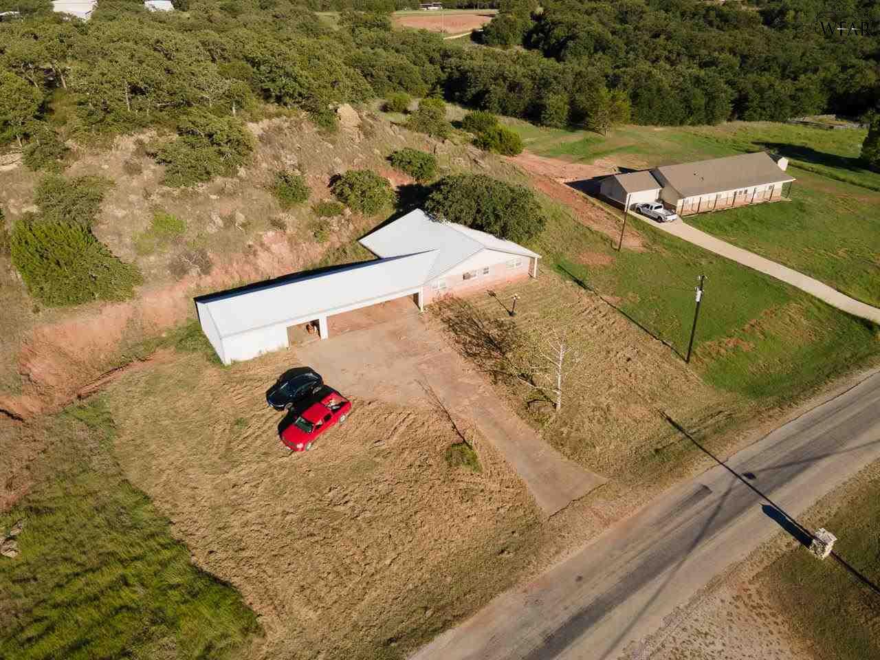 274 Nocona Drive, Nocona, Texas image 20