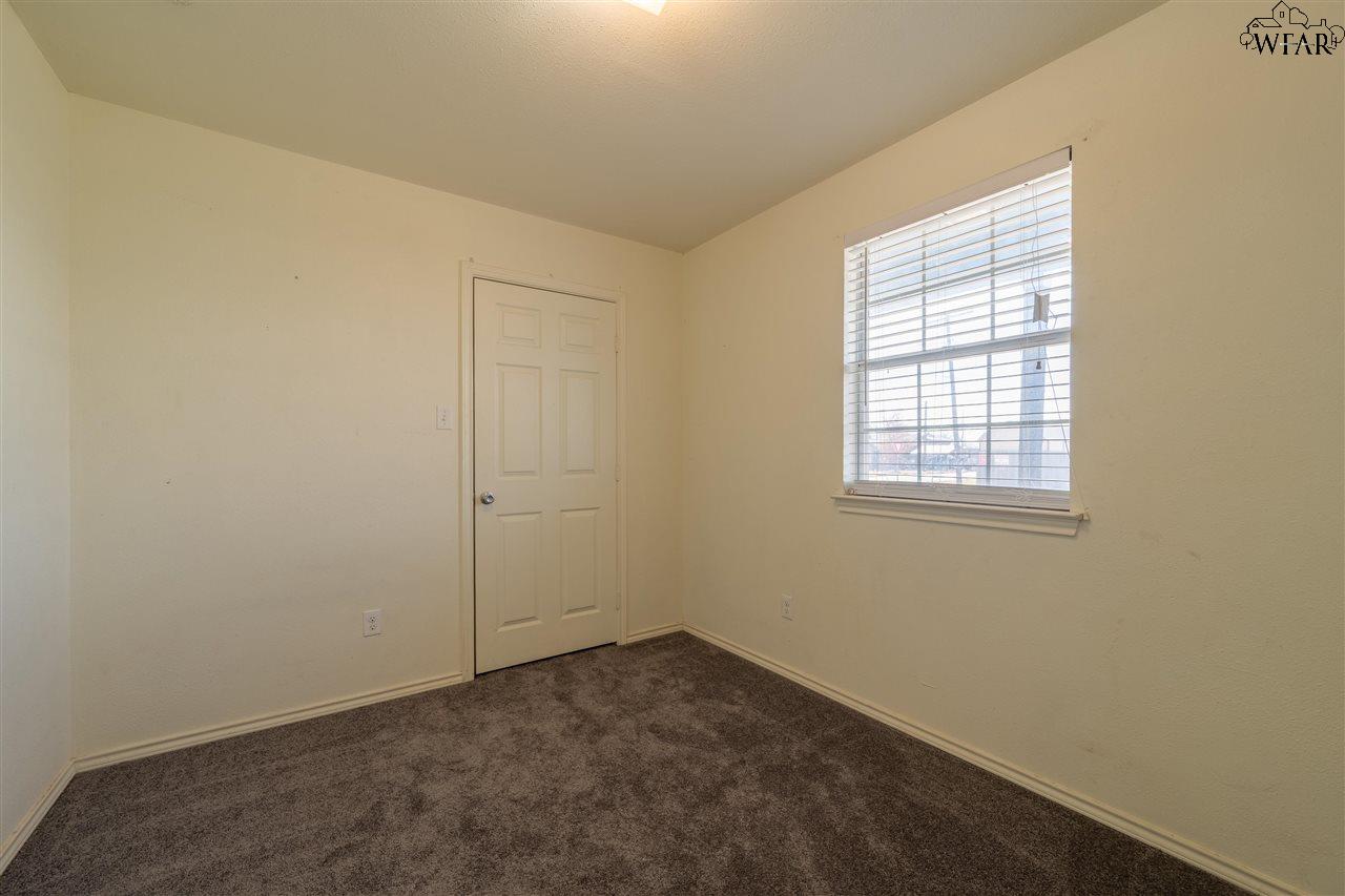 309 S Cedar Street, Holliday, Texas image 20