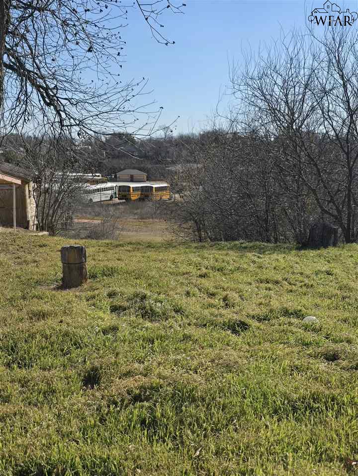 605 Sunset Drive, Wichita Falls, Texas image 2