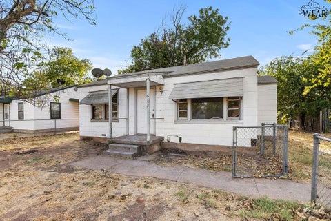 Homes For Rent - 1613 Hawes Avenue<br/> Wichita Falls, TX 76301