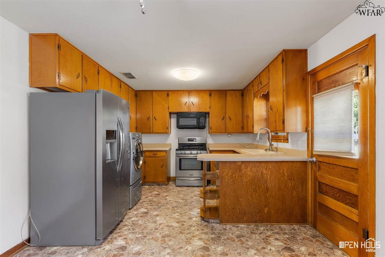 515 Dot Avenue, Burkburnett, Texas image 11
