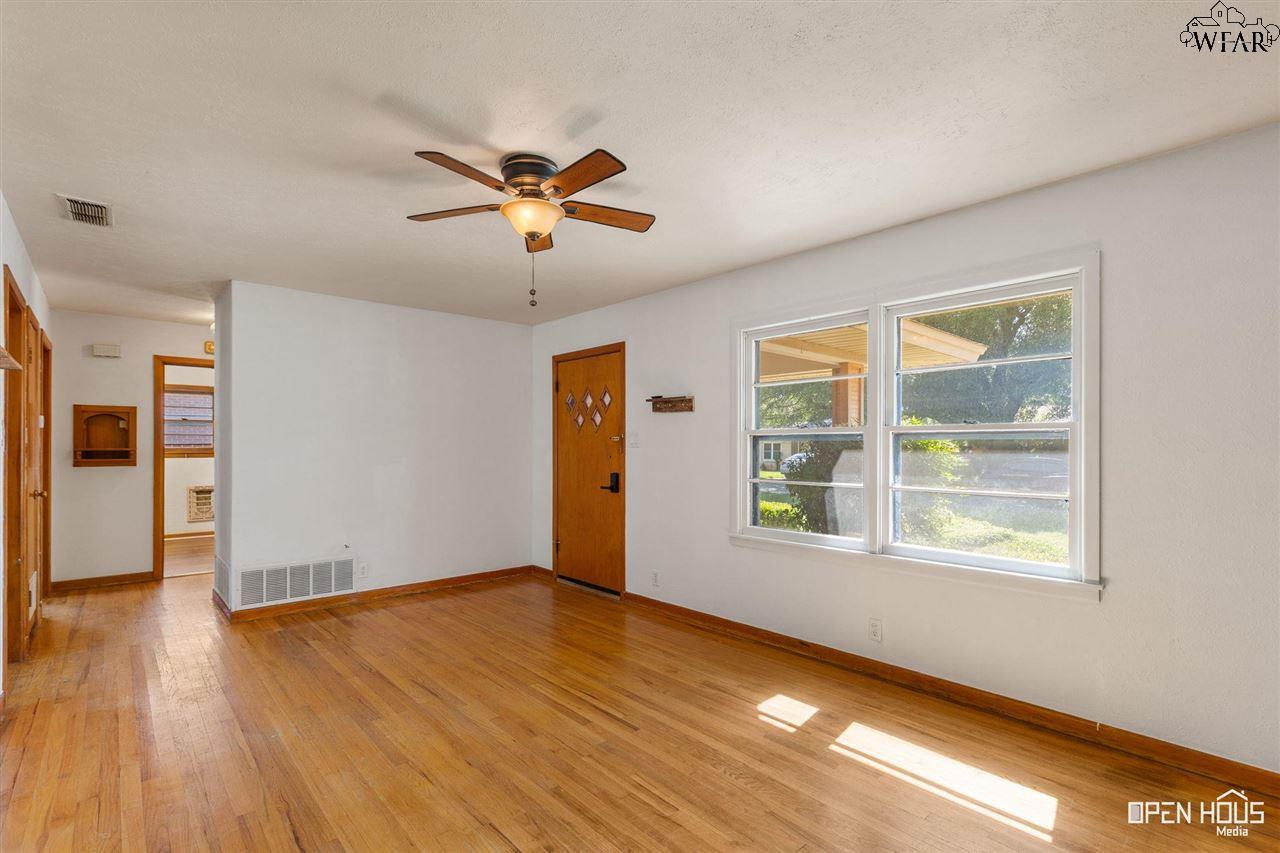 515 Dot Avenue, Burkburnett, Texas image 7