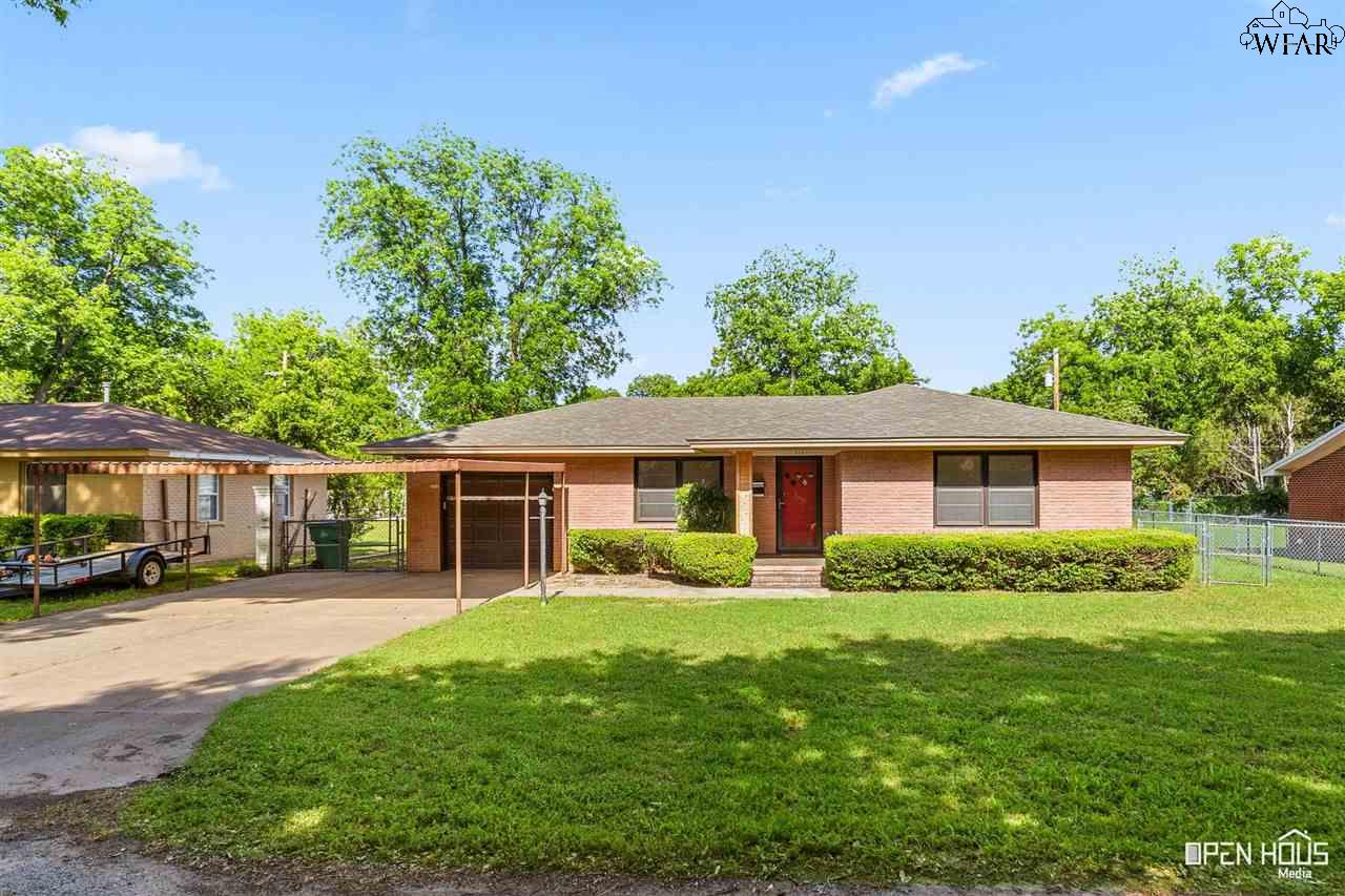 515 Dot Avenue, Burkburnett, Texas image 1