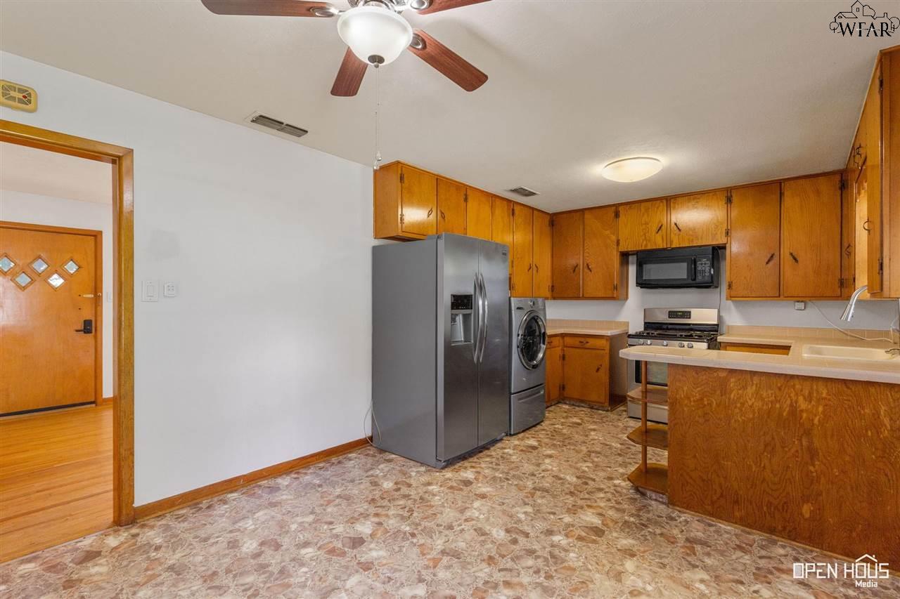 515 Dot Avenue, Burkburnett, Texas image 10