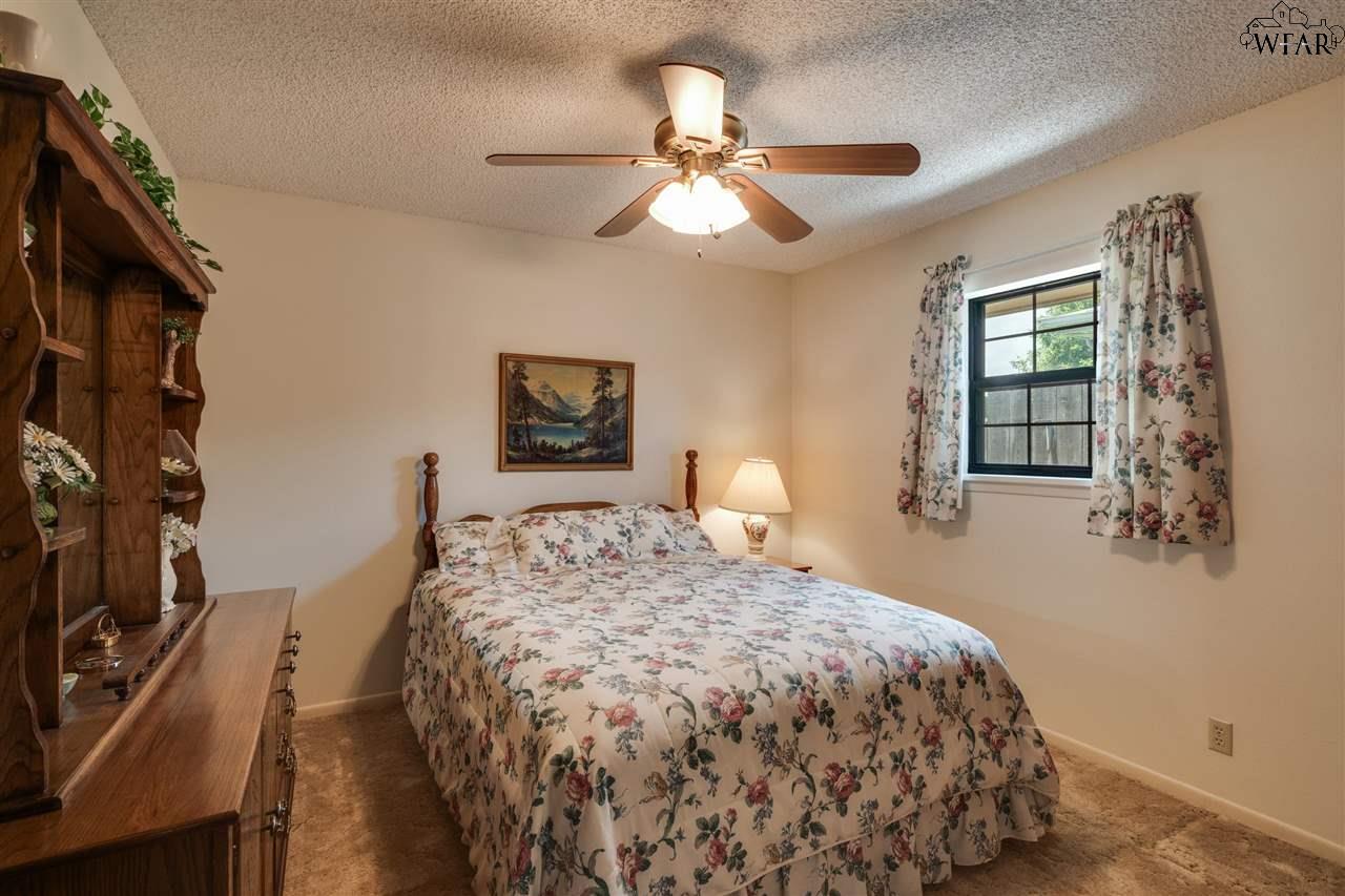 3 Karen Court, Wichita Falls, Texas image 24