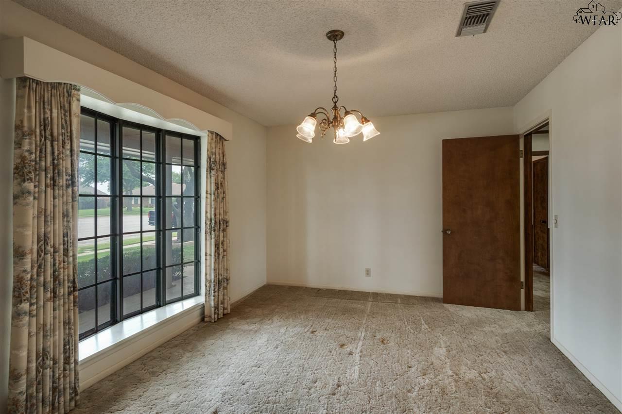 3 Karen Court, Wichita Falls, Texas image 9
