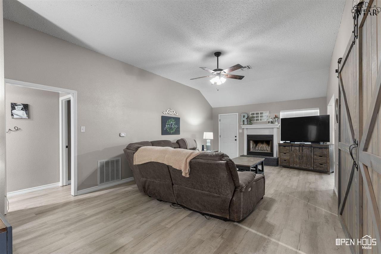 4717 Stansbury Lane, Wichita Falls, Texas image 7