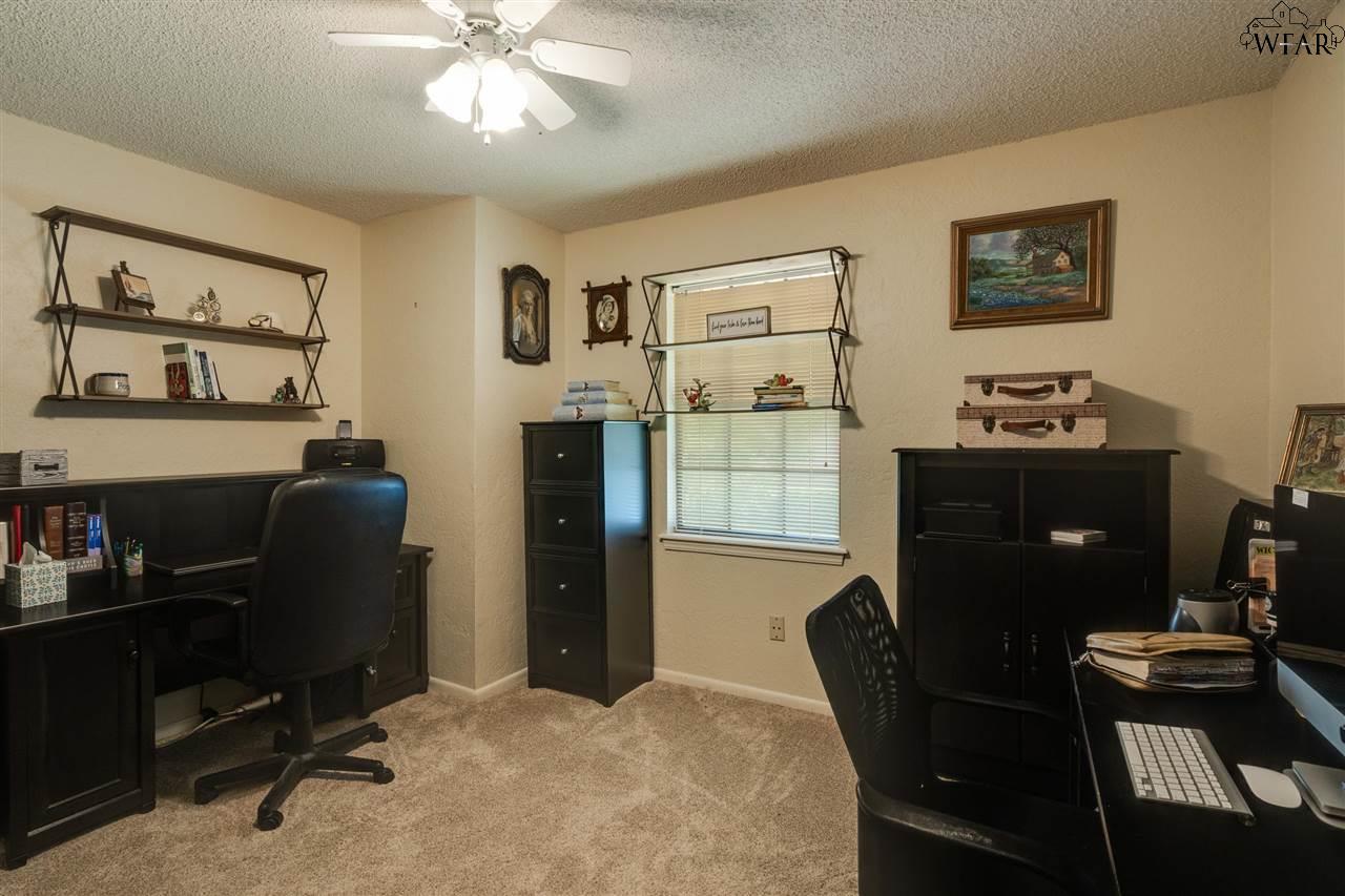 4302 Shady Lane, Wichita Falls, Texas image 19