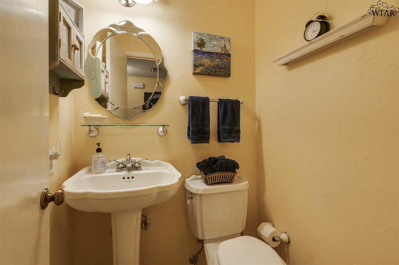 4302 Shady Lane, Wichita Falls, Texas image 12