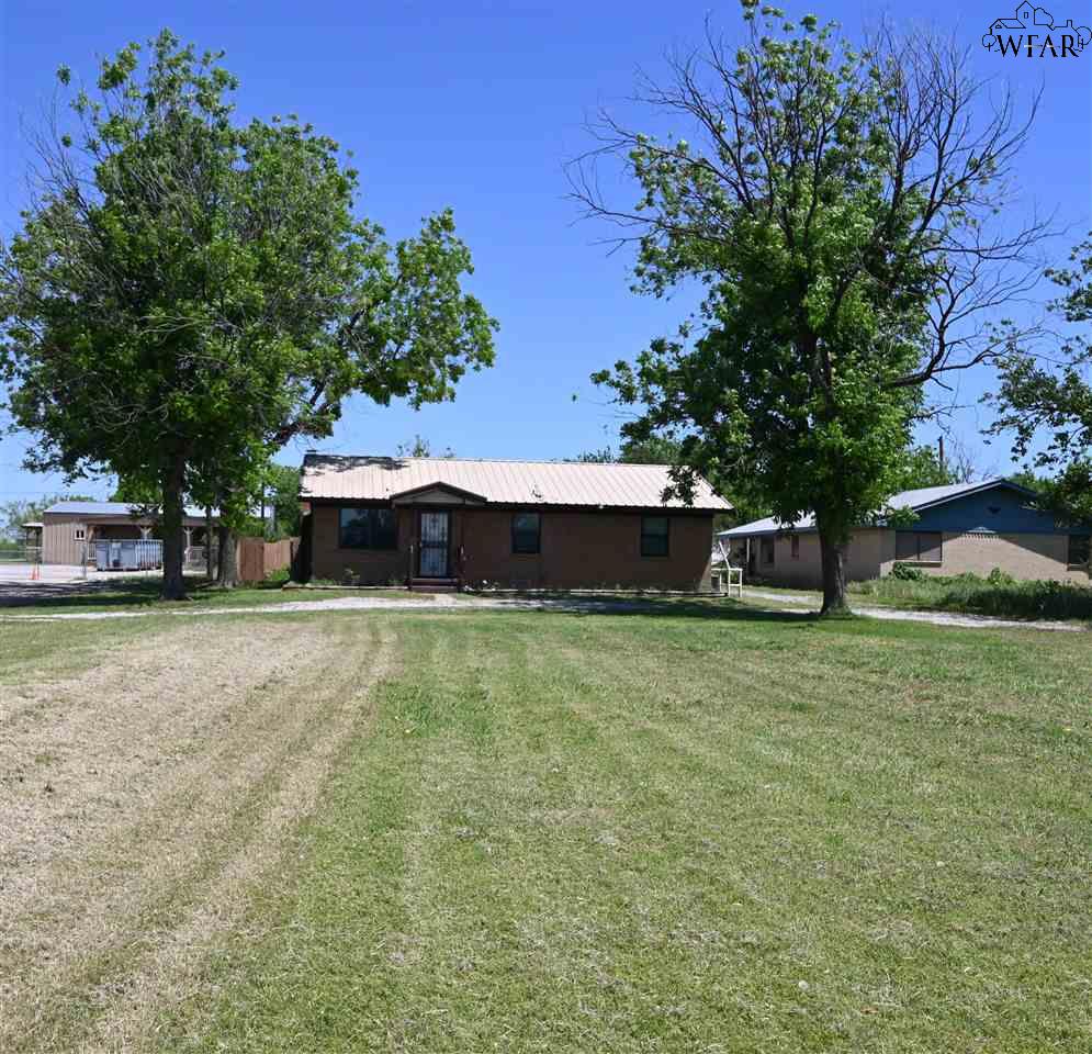 1956 N Hwy 79, Wichita Falls, Texas image 2