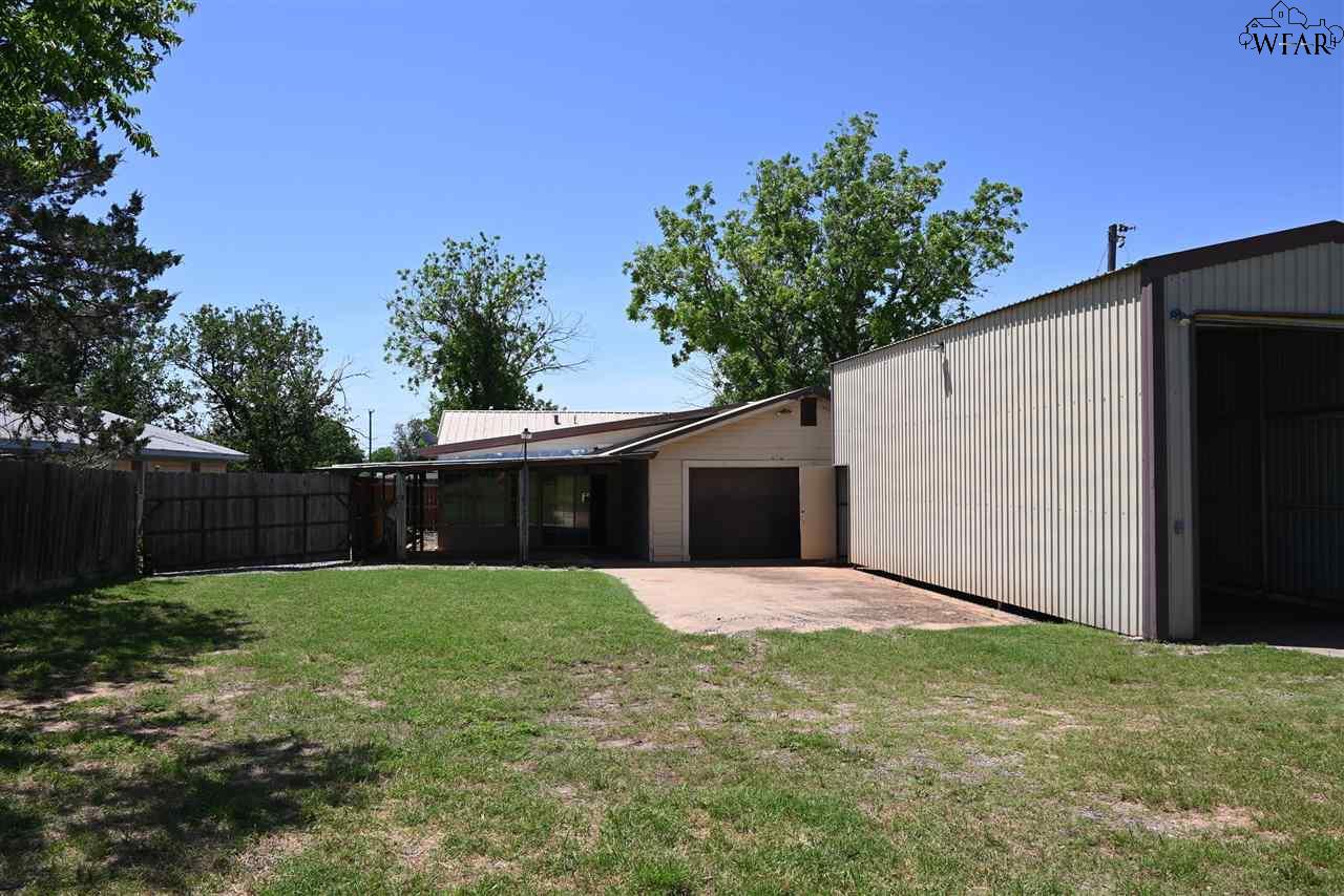 1956 N Hwy 79, Wichita Falls, Texas image 25