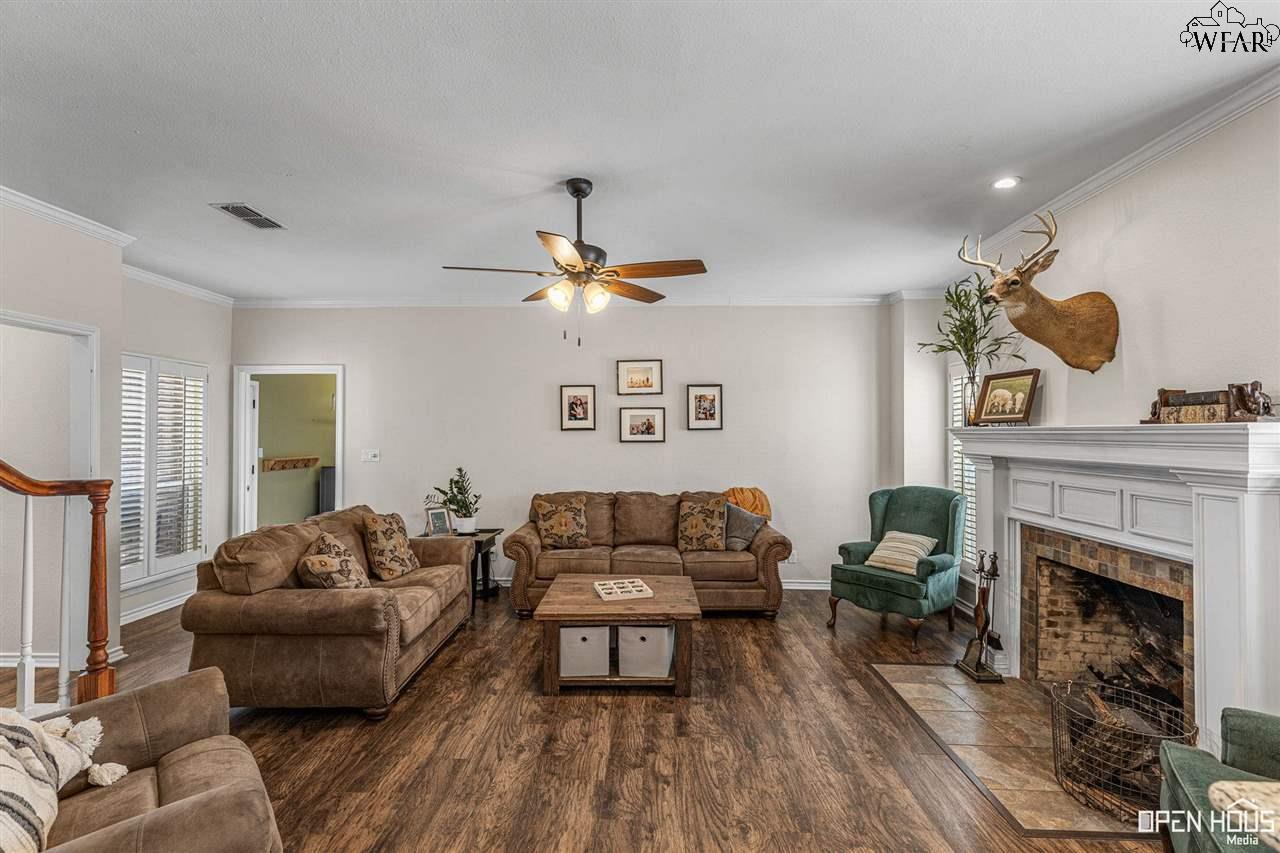 294 Burnett Ranch Road, Electra, Texas image 7