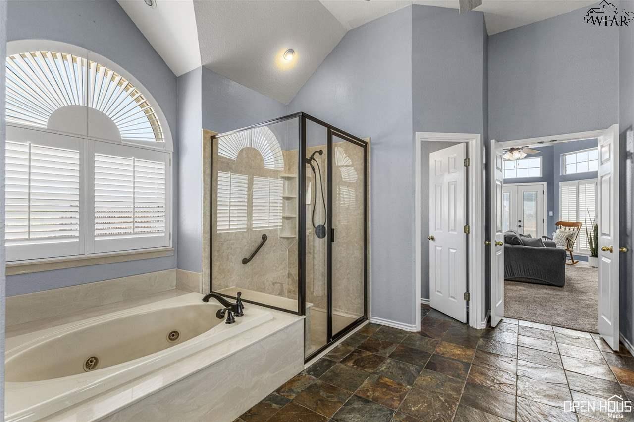 294 Burnett Ranch Road, Electra, Texas image 14