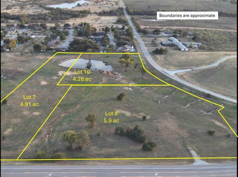 Homes For Sale - 0 TBD LOT 8 E Omega Street<br/> Henrietta, TX 76365