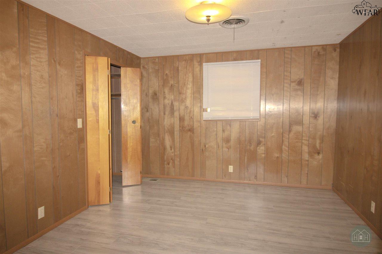 2011 Gordon Street, Vernon, Texas image 10