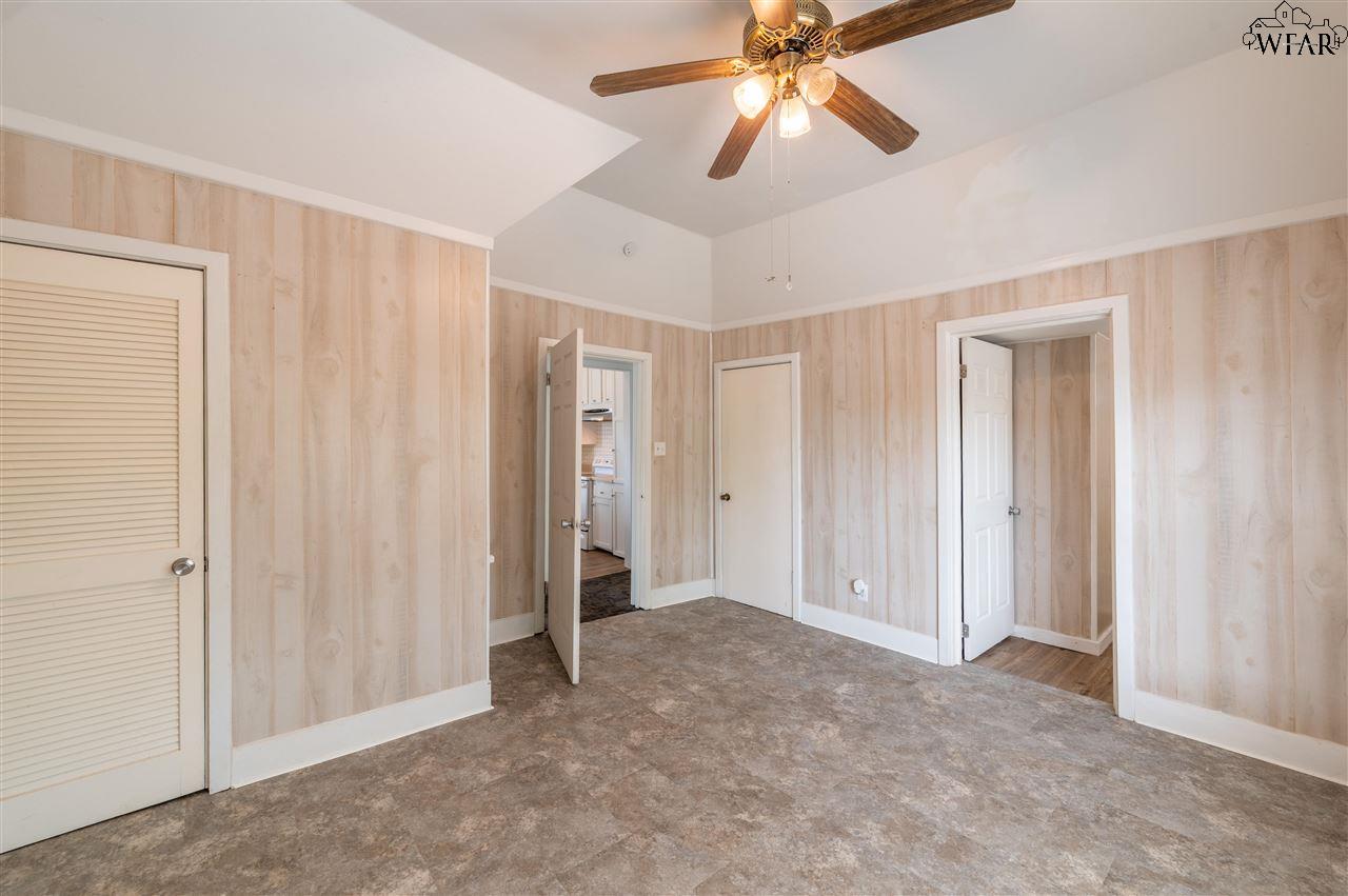 101 S Walnut Street, Petrolia, Texas image 13