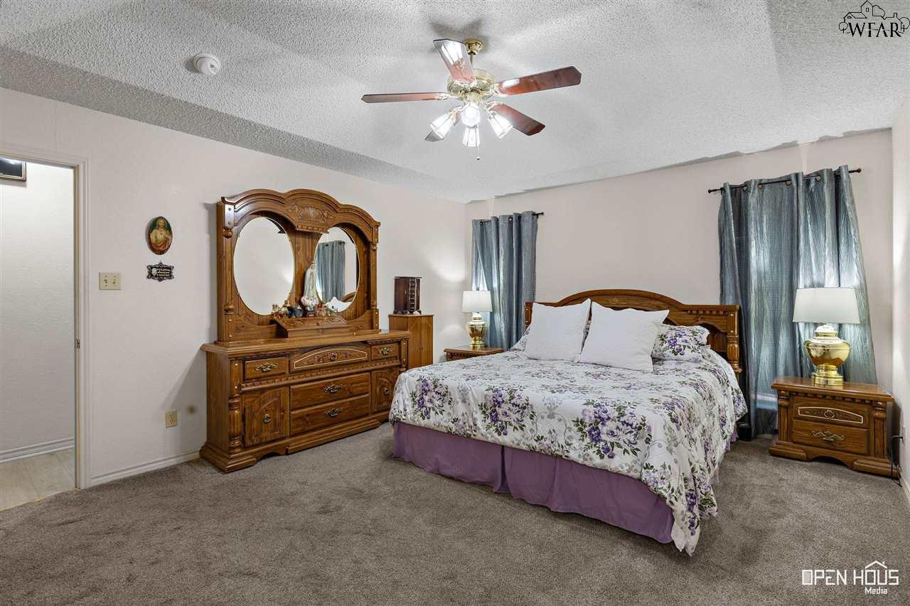 4524 Wendover Street, Wichita Falls, Texas image 14