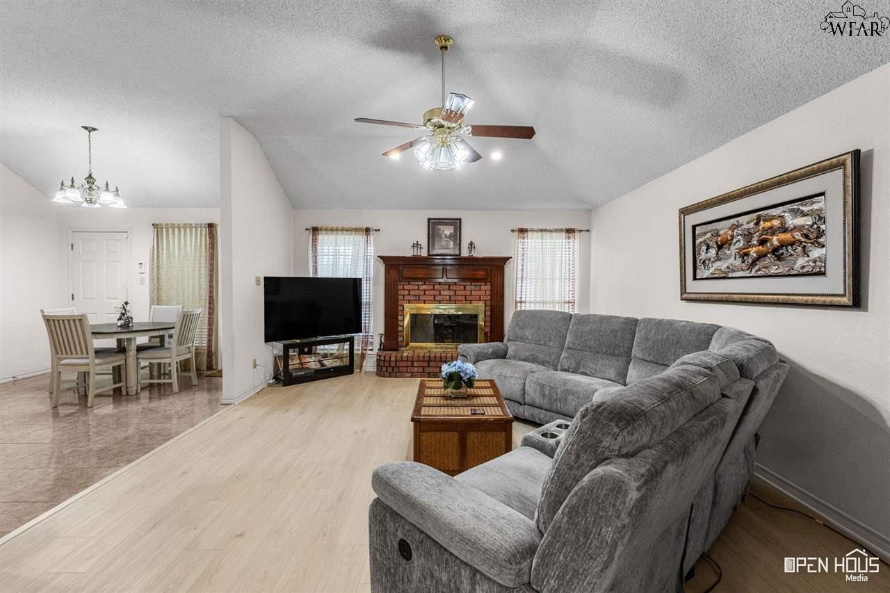 4524 Wendover Street, Wichita Falls, Texas image 5