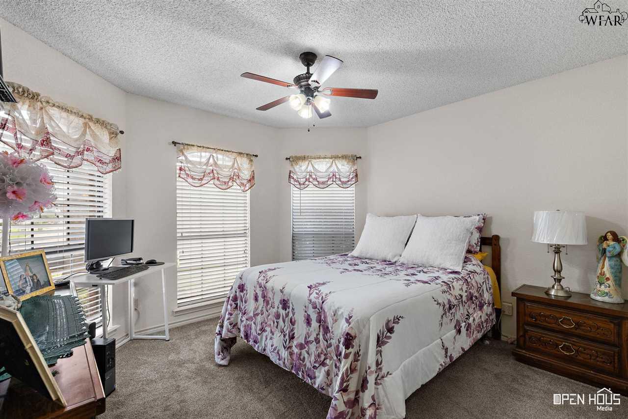 4524 Wendover Street, Wichita Falls, Texas image 23