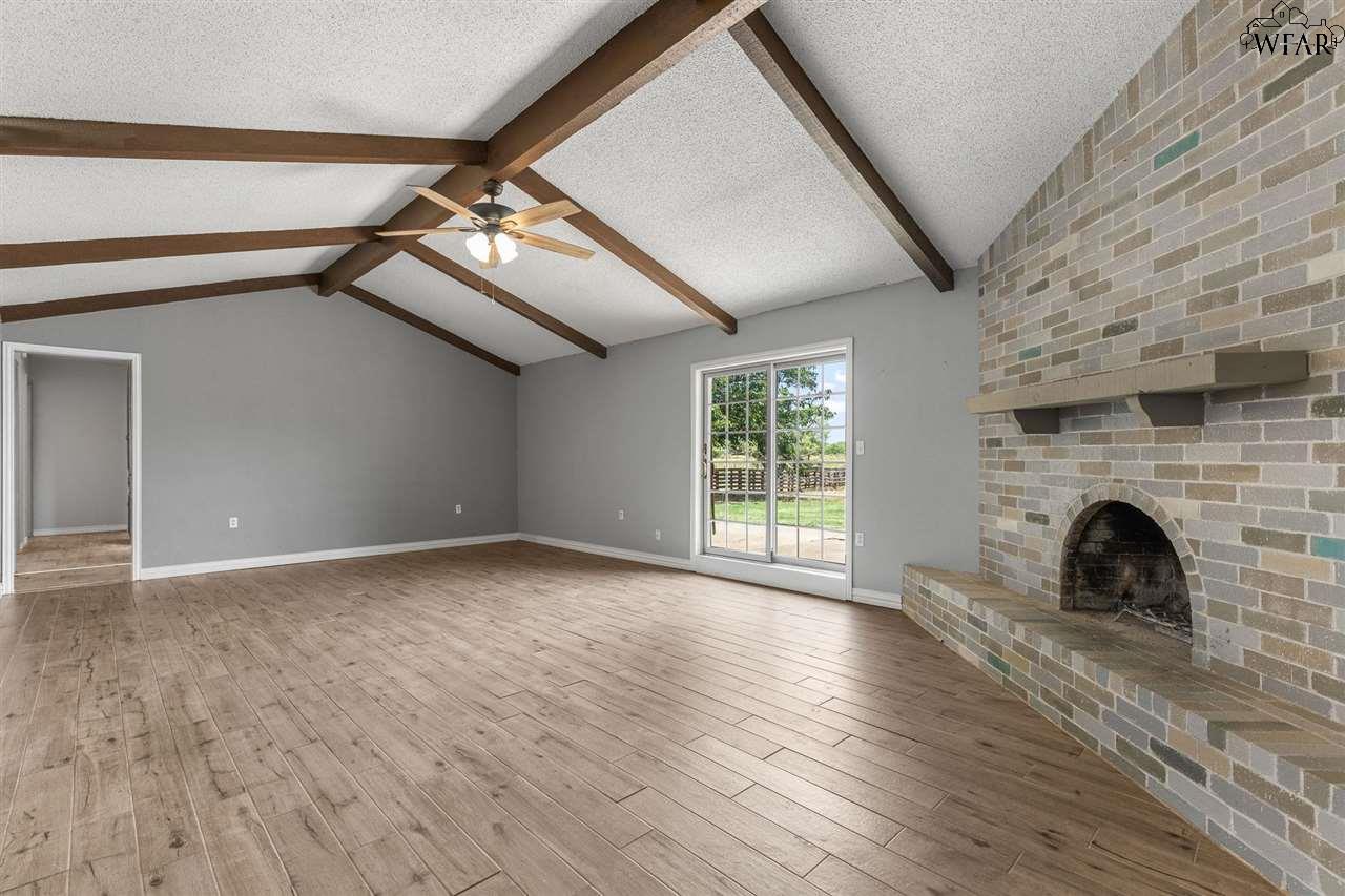 303 Eagle Drive, Holliday, Texas image 5