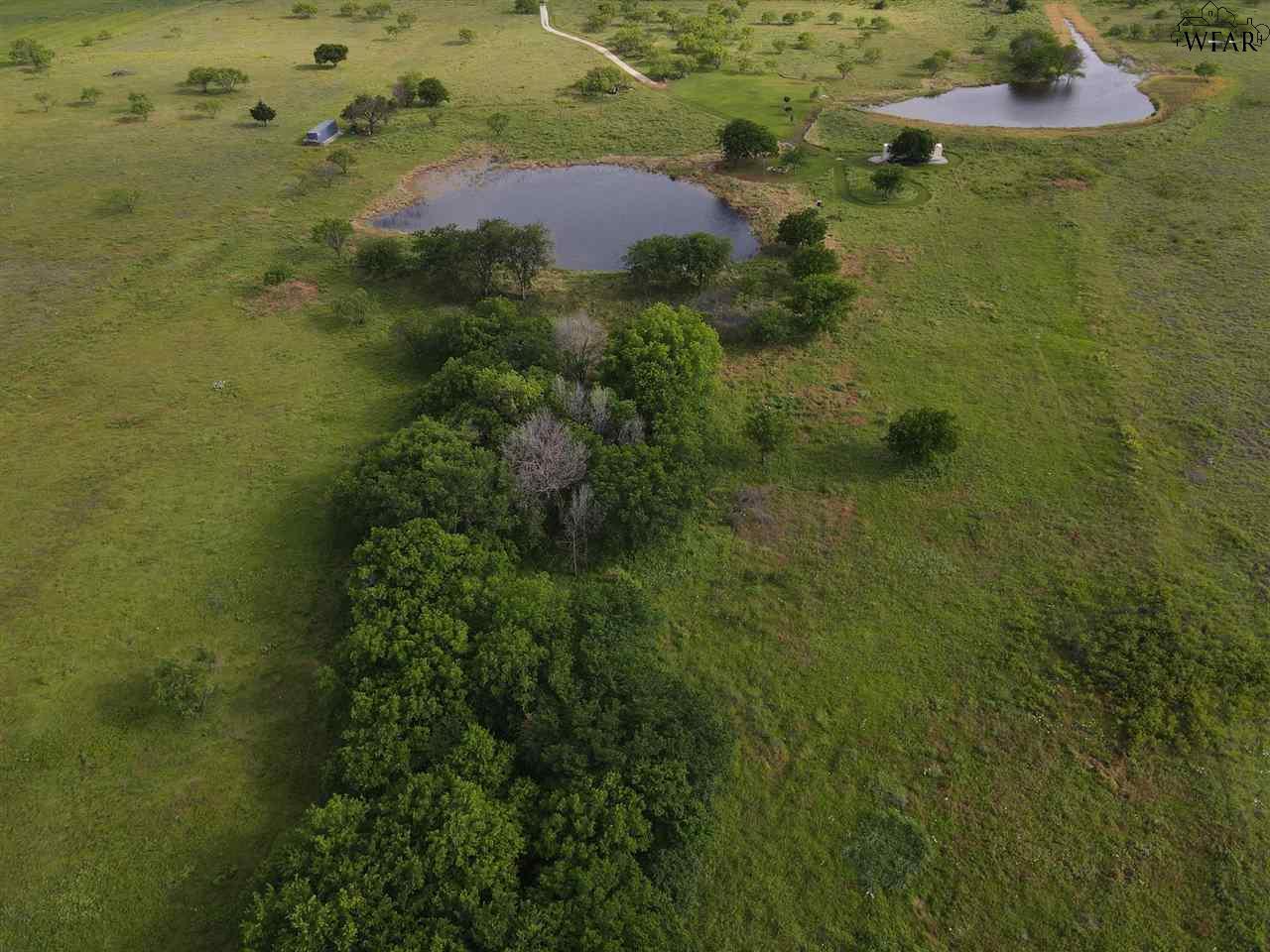 000 Scheer Road, Henrietta, Texas image 10