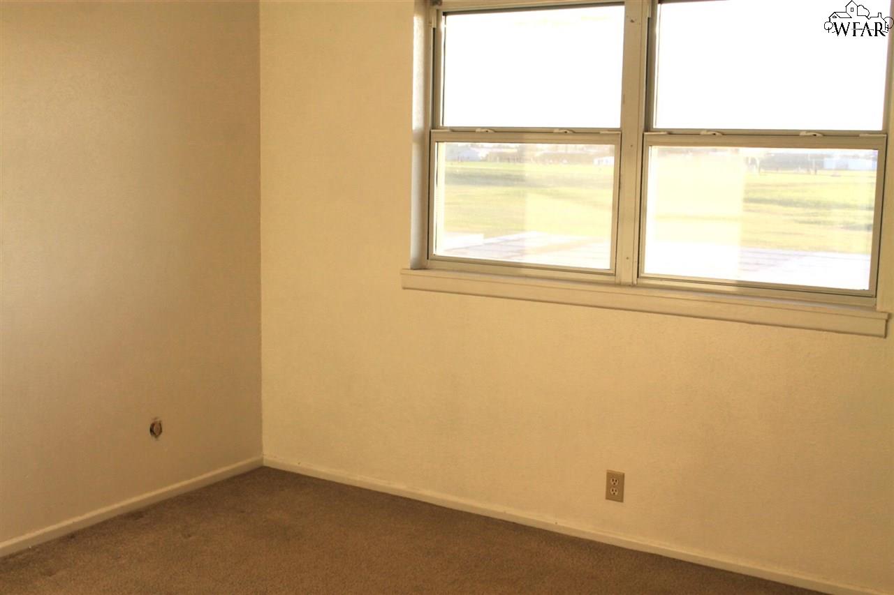 4596 Mistletoe Drive, Wichita Falls, Texas image 13