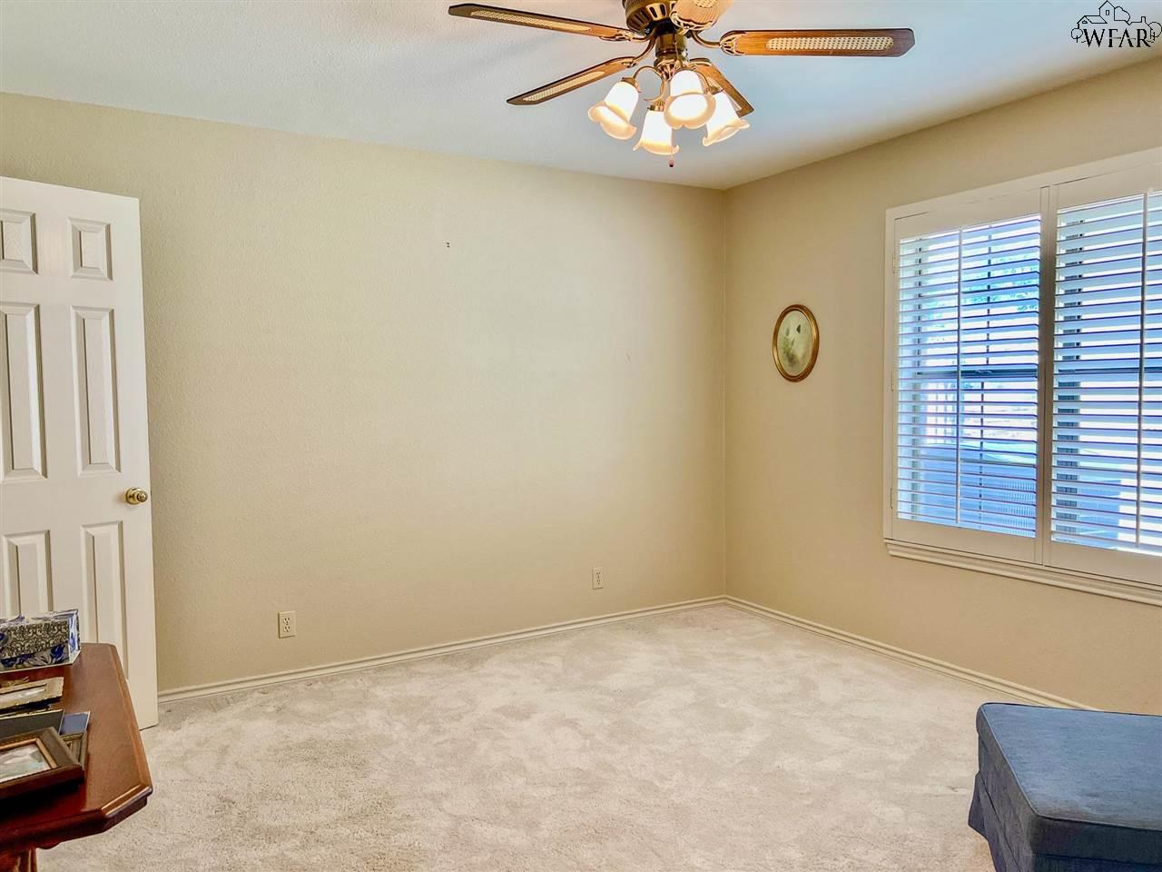 4502 Tamarron Drive, Wichita Falls, Texas image 11