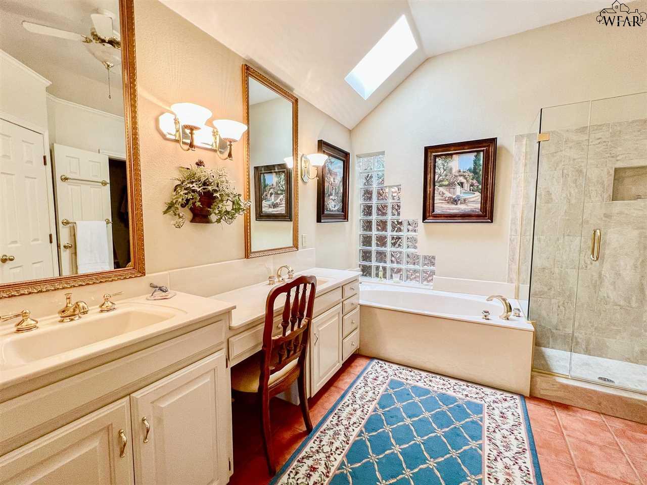 4502 Tamarron Drive, Wichita Falls, Texas image 13