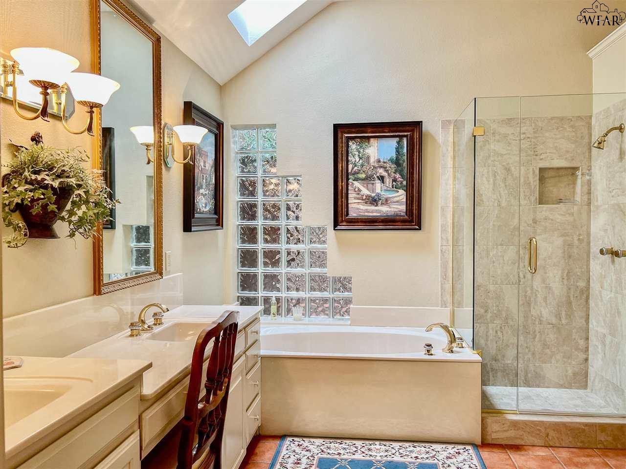 4502 Tamarron Drive, Wichita Falls, Texas image 12