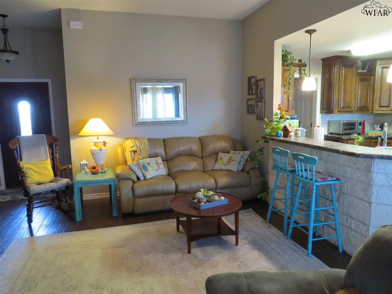 5830 Johnson Road, Iowa Park, Texas image 10